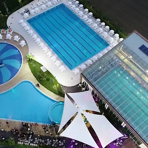 Luani-a Spa&wellness Center Resort